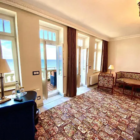 Meergut Hotel 4*